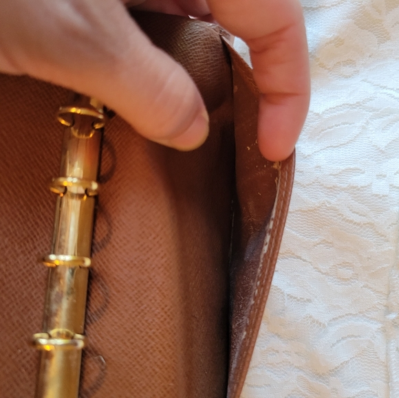 Louis Vuitton Monogram Agenda - Picture 9 of 10